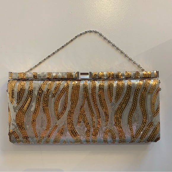 Costa Blanca X Gold and Silver Sequinned Clutch - Picture 4 of 12